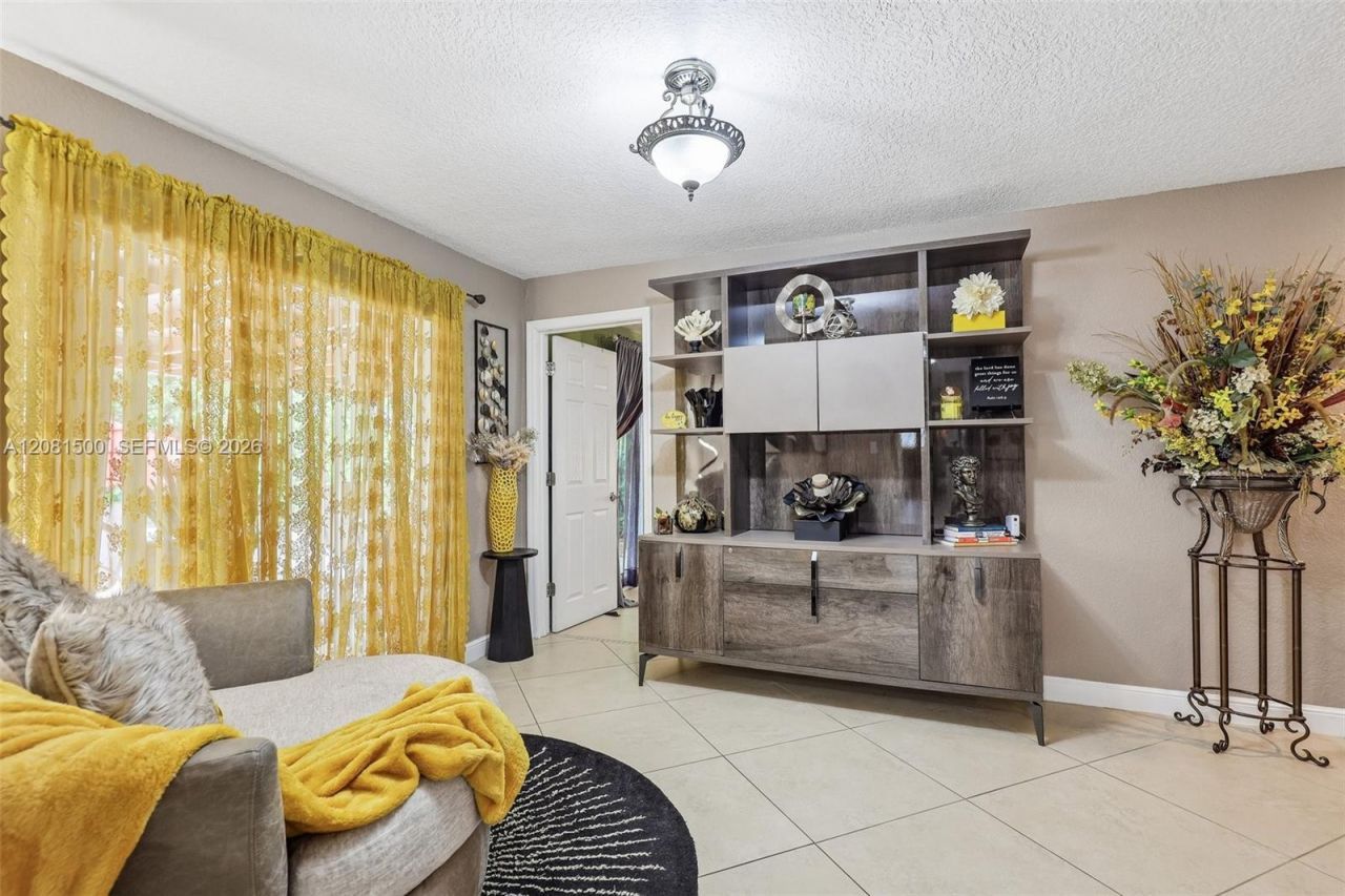 8835 NW 27th St , Coral Springs, FL 33065 Photo