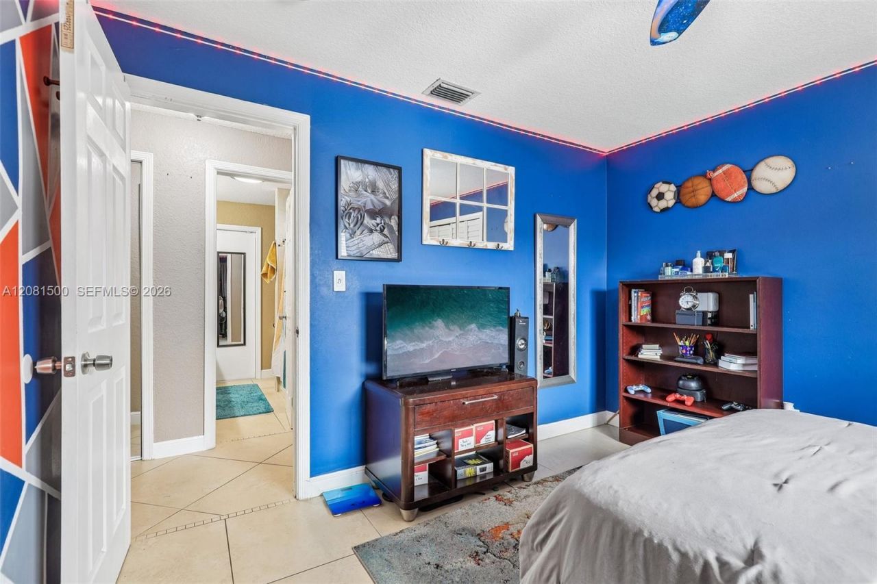 8835 NW 27th St , Coral Springs, FL 33065 Photo