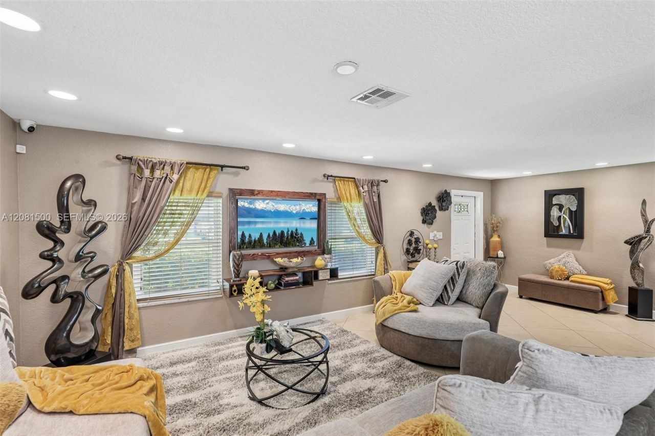 8835 NW 27th St , Coral Springs, FL 33065 Photo
