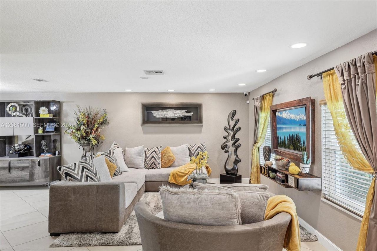 8835 NW 27th St, Coral Springs, FL 33065 Photo