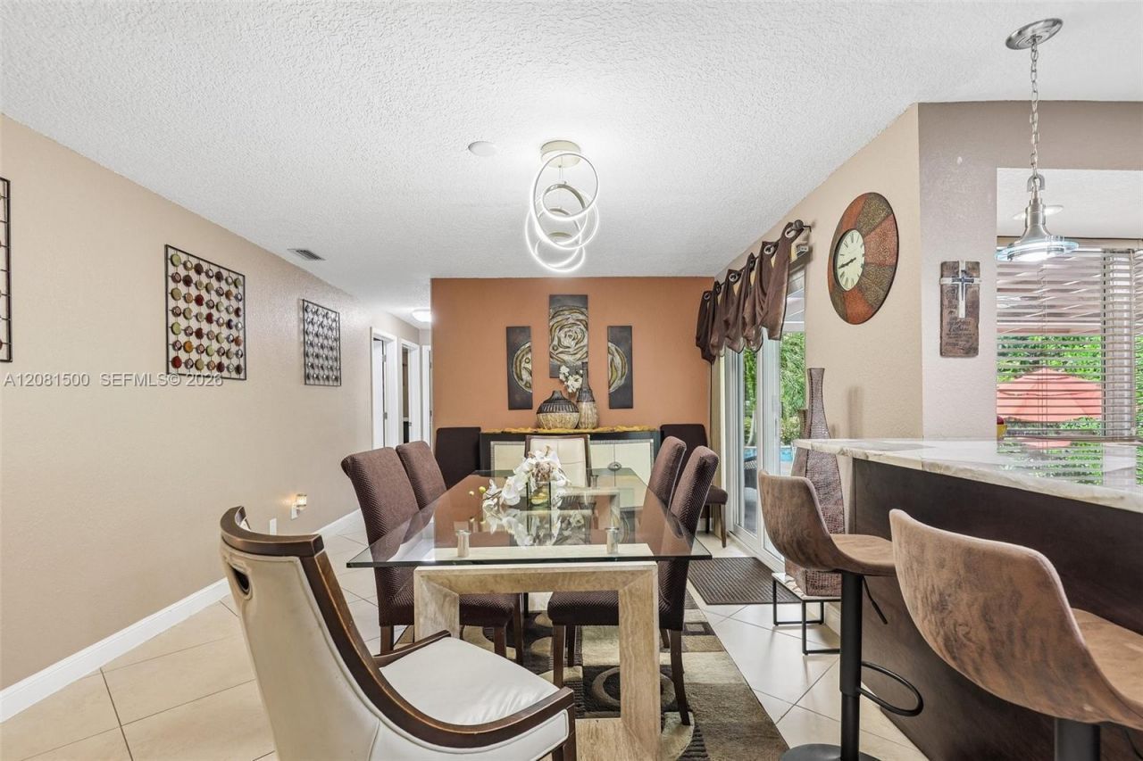 8835 NW 27th St , Coral Springs, FL 33065 Photo