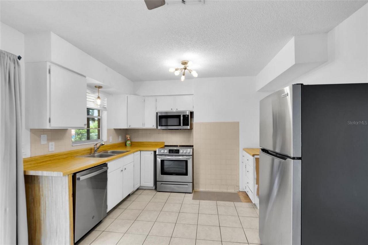 207 Elaine Drive, Auburndale, FL 33823 Photo