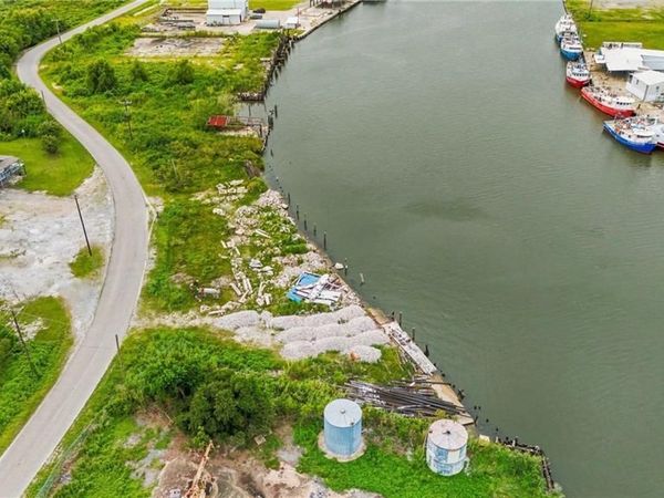 9130 GRAND CAILLOU Road, Dulac, LA 70353