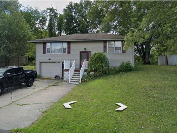 5606 Nancy Avenue, Brewerton, NY 13029
