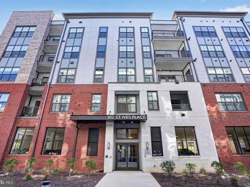102 Saint Ives Place, Unit 401, Oxon Hill, MD 20745 Main Photo