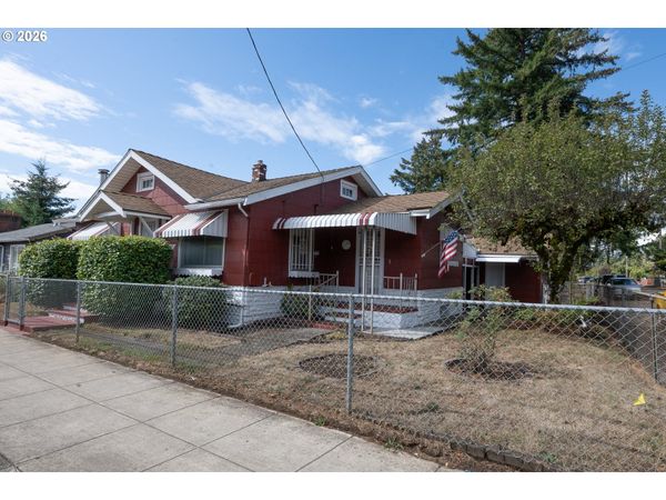 4905 SE 122ND AVE, Portland, OR 97236