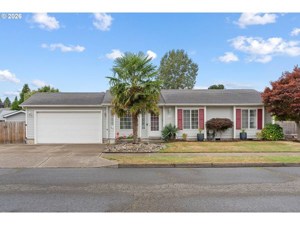 1735 PLATEAU NE ST, Salem, OR 97305