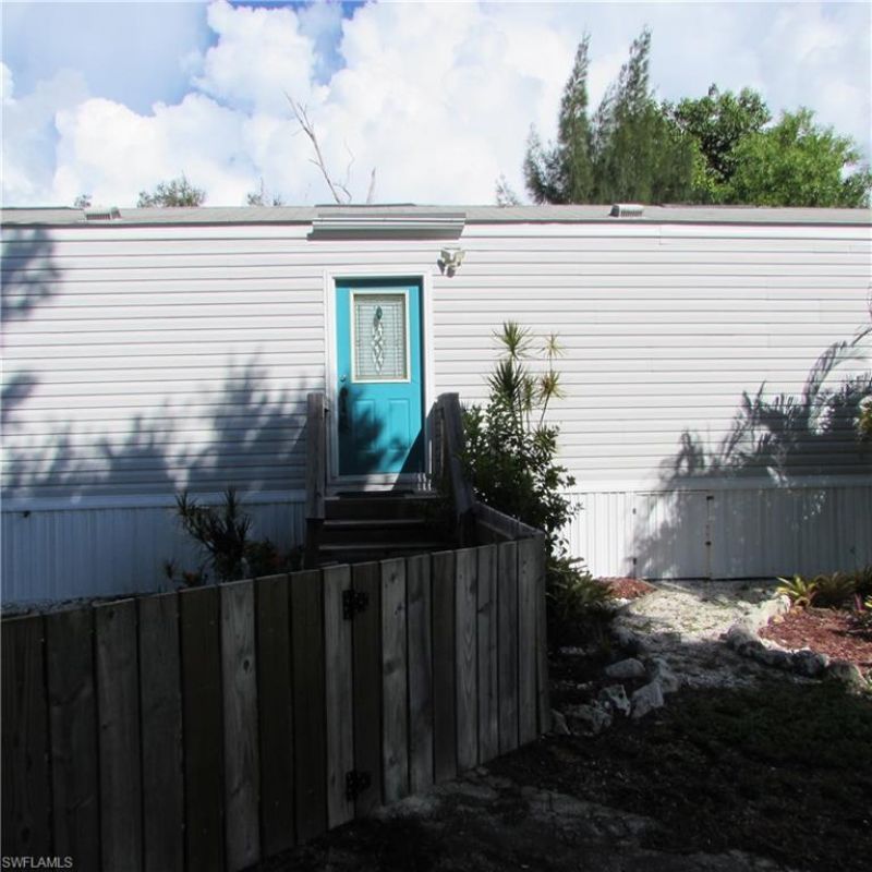 11311 Stringfellow Rd, Bokeelia, FL 33922 Photo