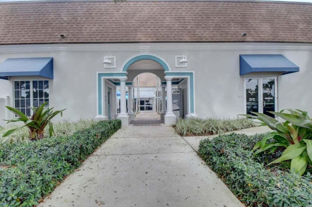 972 Normandy U, Delray Beach, FL 33484 Photo