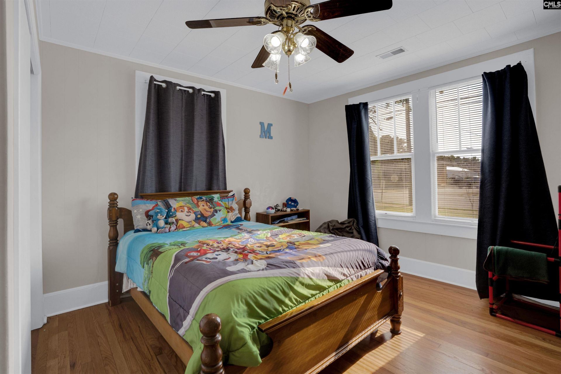 2729 College Street Photo 11