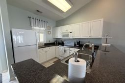 901 West Port Dr. photo 4