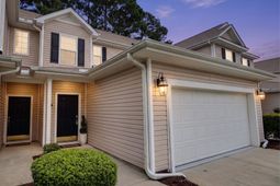 1018 Fairway Ln. photo 4