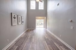 1018 Fairway Ln. photo 4