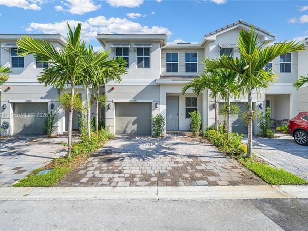 17033 SW 1st St , Unit 1, Pembroke Pines, FL 33027