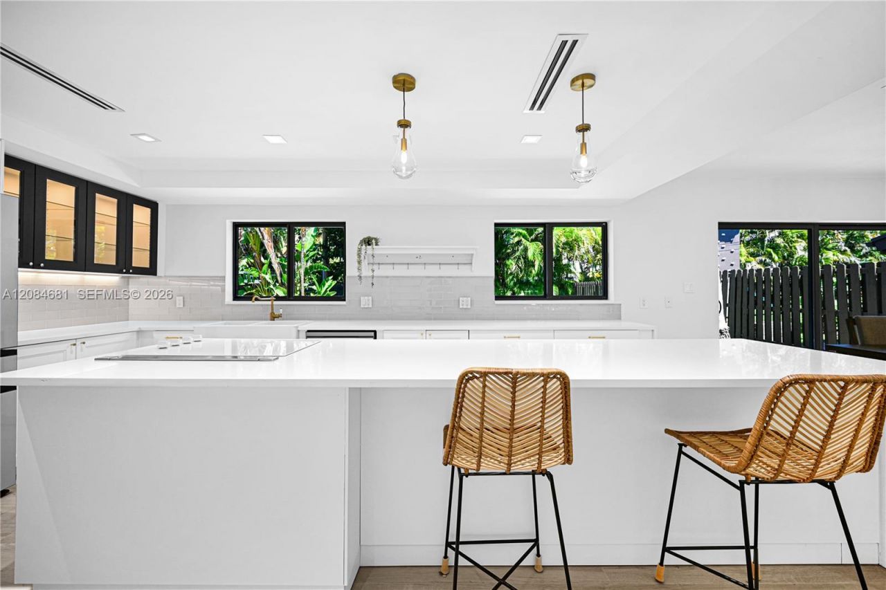 3305 NE 15th St, Fort Lauderdale, FL 33304 Photo