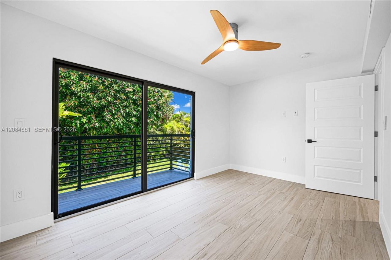 3305 NE 15th St, Fort Lauderdale, FL 33304 Photo