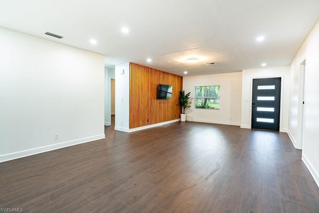 1800 52nd Ter Sw, Naples, FL 34116 Photo