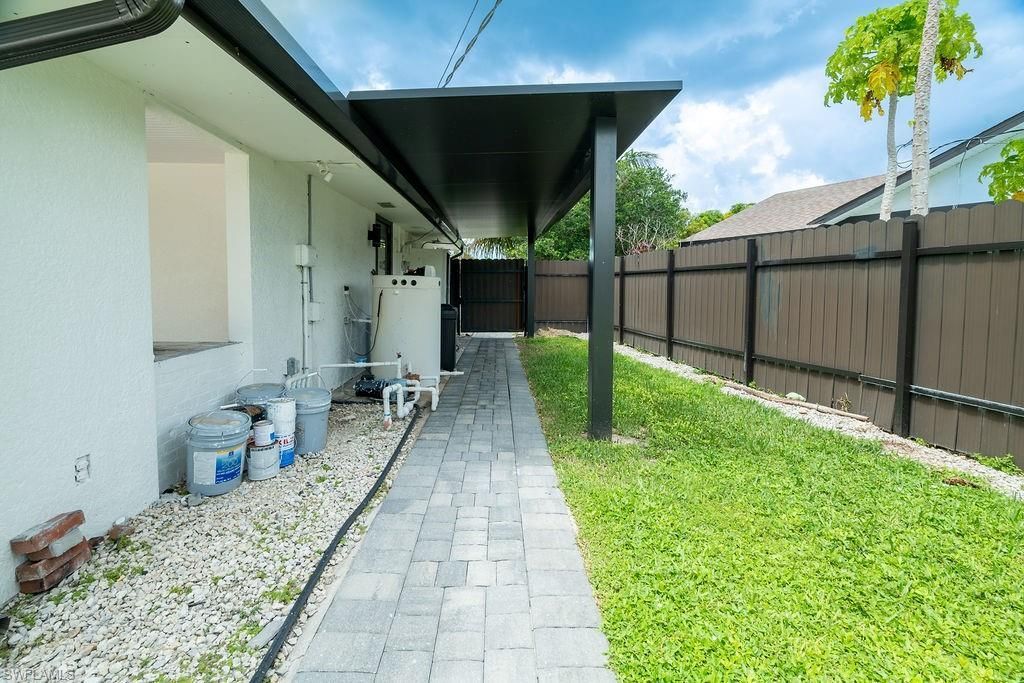 1800 52nd Ter Sw, Naples, FL 34116 Photo