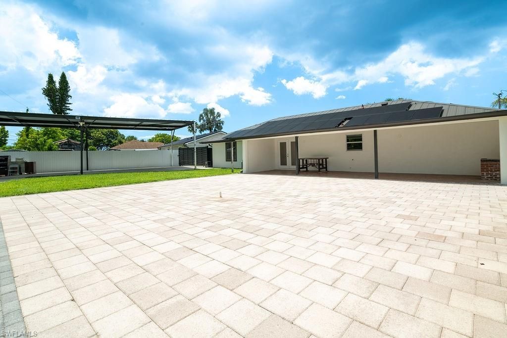 1800 52nd Ter Sw, Naples, FL 34116 Photo