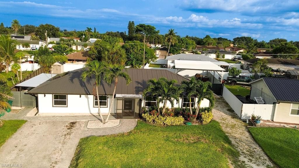 1800 52nd Ter Sw, Naples, FL 34116 Photo