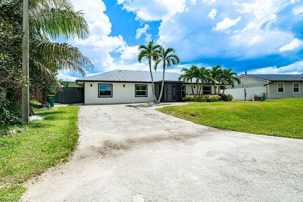1800 52nd Ter Sw, Naples, FL 34116 Photo