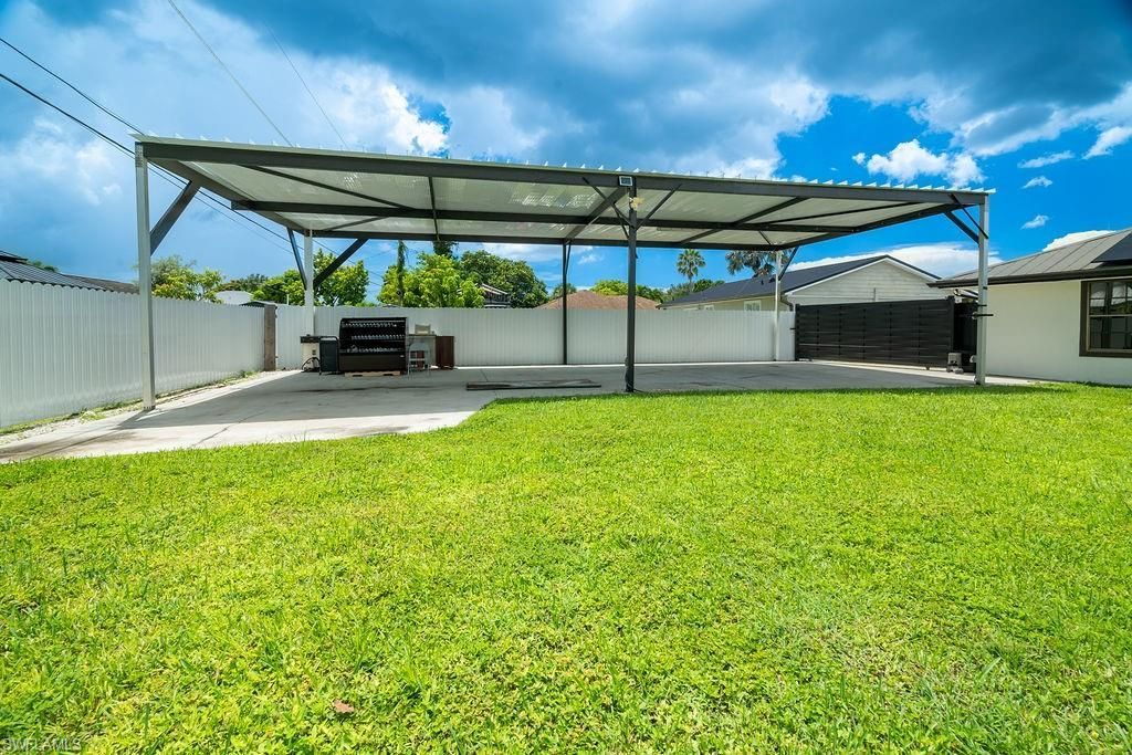 1800 52nd Ter Sw, Naples, FL 34116 Photo