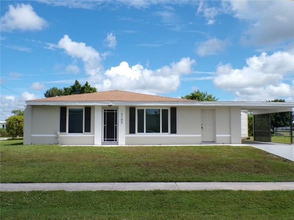 2185 EASY STREET , PORT CHARLOTTE, FL 33952