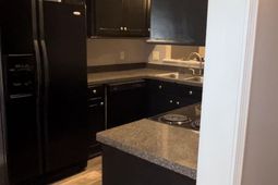 209 Lockleven Drive photo 4