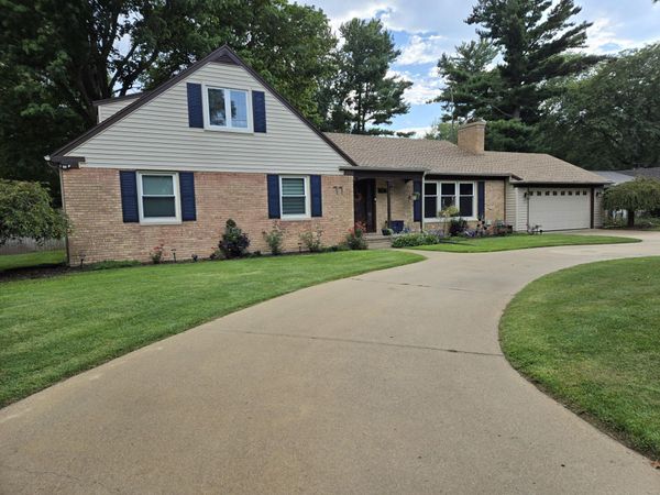 77 Maple Lane, Coldwater, MI 49036