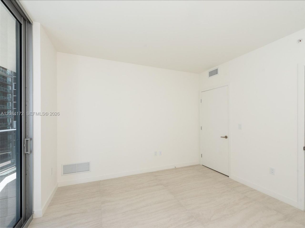 77 SE 5th St , Unit 1714, Miami, FL 33131 Photo