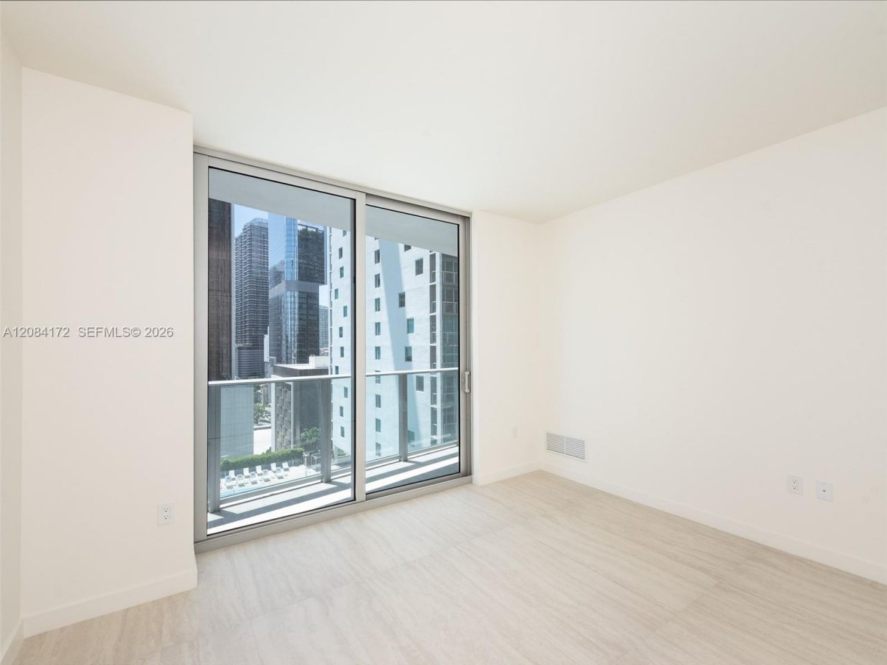 77 SE 5th St , Unit 1714, Miami, FL 33131 Photo