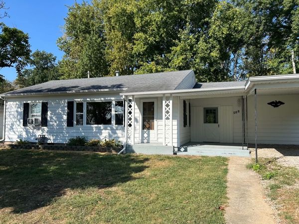 433 Marteeny Street , Mt Vernon, IL 62864