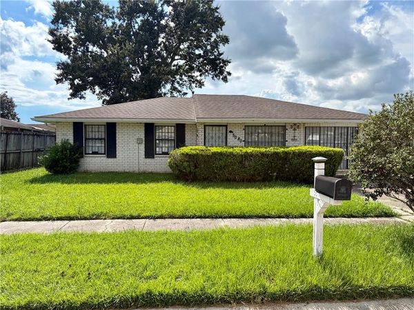 5080 LYONS Court , Marrero, LA 70072
