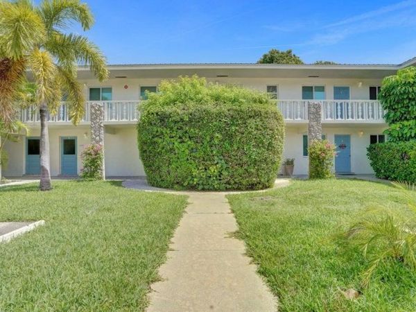 115 SW 1ST Avenue, Unit 3, Boynton Beach, FL 33435