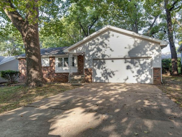3237 S Ferguson Avenue , Springfield, MO 65807