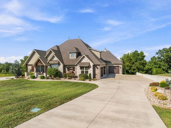 395 Sunset Drive , Saddlebrooke, MO 65630