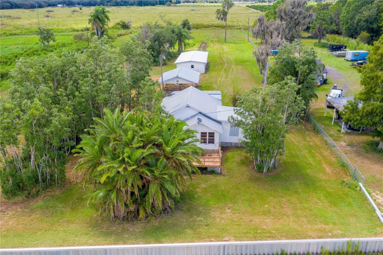 2427 Black Road, Fort Meade, FL 33841 Photo