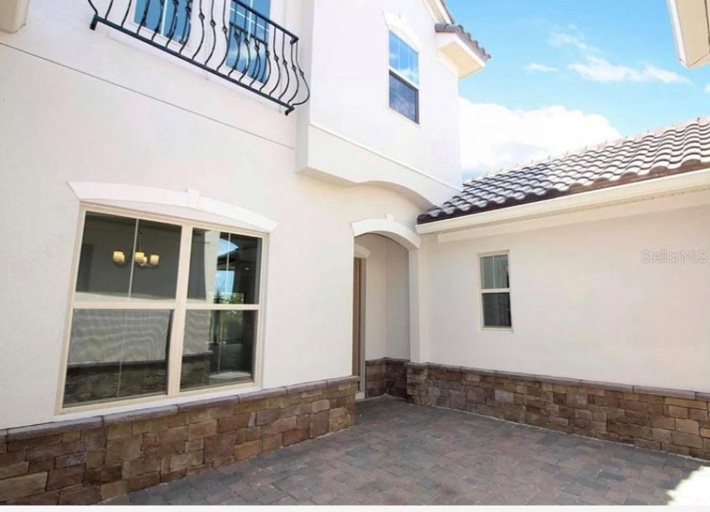 2512 Diamond Ridge Court, Orlando, FL 32835 Photo