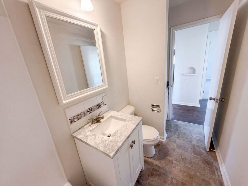 956 Meda Avenue, Lancaster, OH 43130 Photo 12