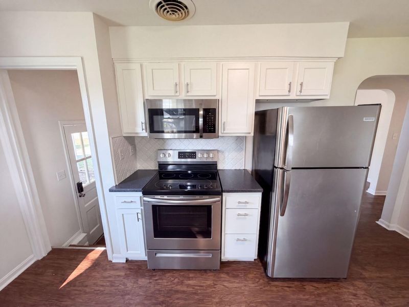 956 Meda Avenue, Lancaster, OH 43130 Photo 8