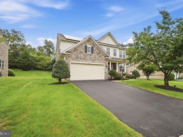 8089 TYSONS OAKS COURT, GAINESVILLE, VA 20155