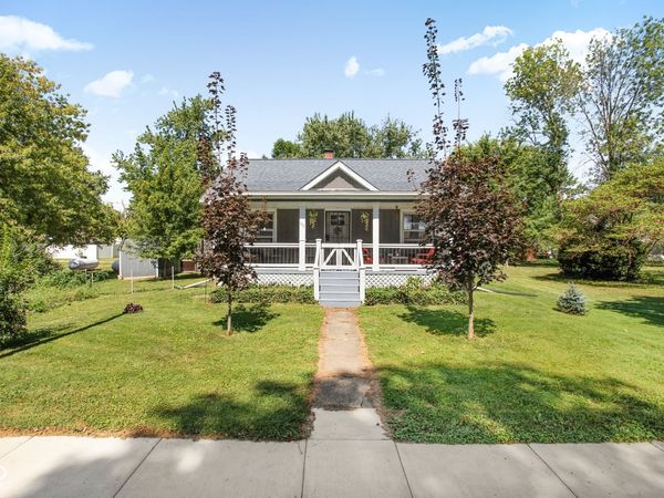 106 E Cherry Street , Advance, IN 46102