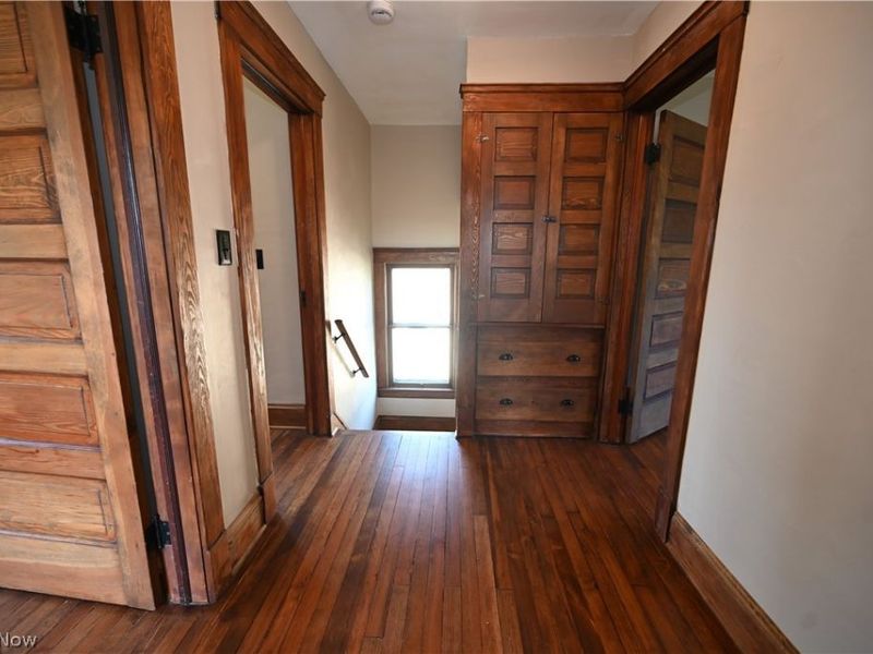 16805 Larchwood Avenue, Cleveland, OH 44135 Photo 19