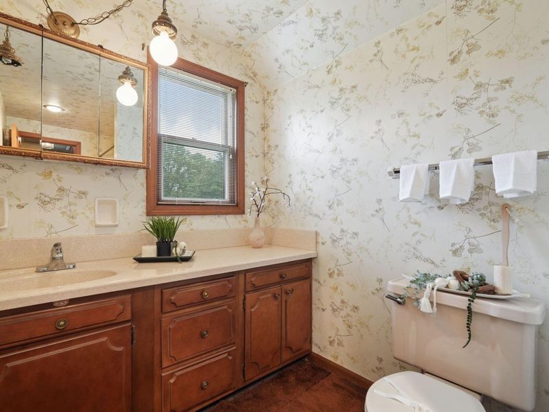 898 Plum Ridge, Columbus, OH 43213 Photo 28