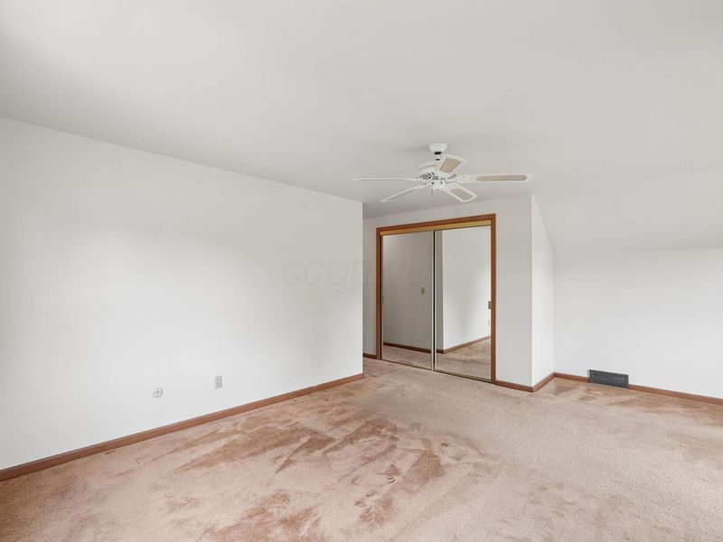898 Plum Ridge, Columbus, OH 43213 Photo 33