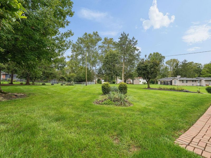 898 Plum Ridge, Columbus, OH 43213 Photo 45