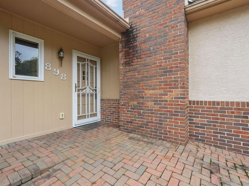 898 Plum Ridge, Columbus, OH 43213 Photo 7