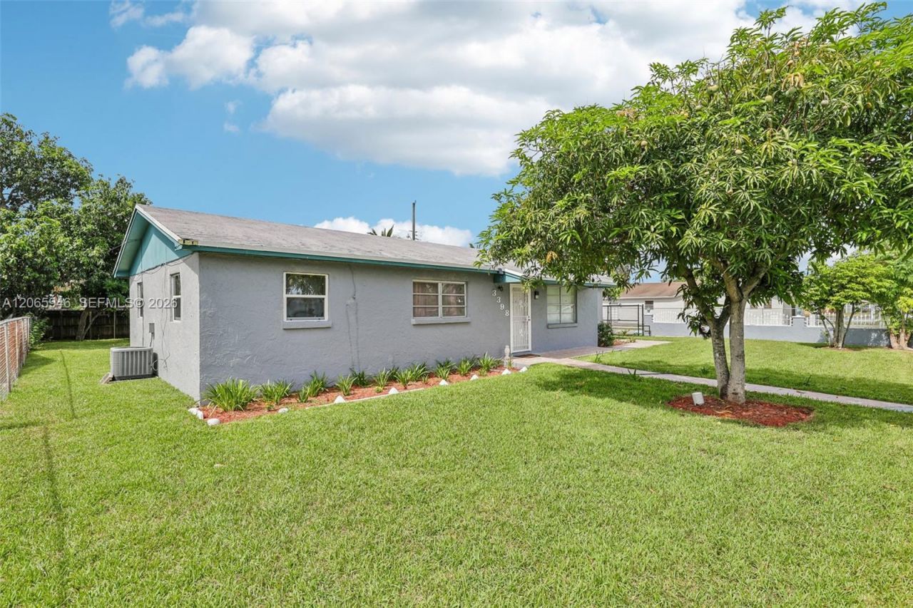 3398 NW 212th St , Miami Gardens, FL 33056 Photo