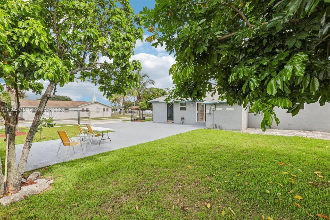 3398 NW 212th St , Miami Gardens, FL 33056 Photo