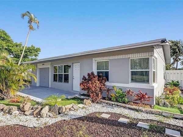1121 NE 23RD ST , Pompano Beach, FL 33064